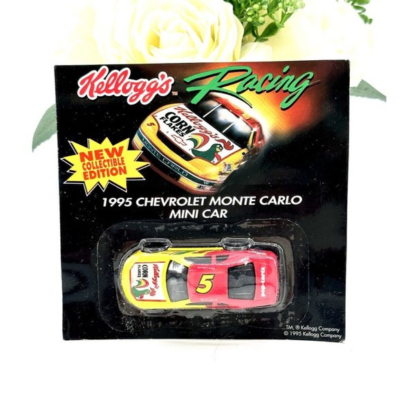1995 Kelloggs Racing Terry Labonte 1/64 Diecast Chevrolet Monte Carlo Mini Car - Picture 5 of 5